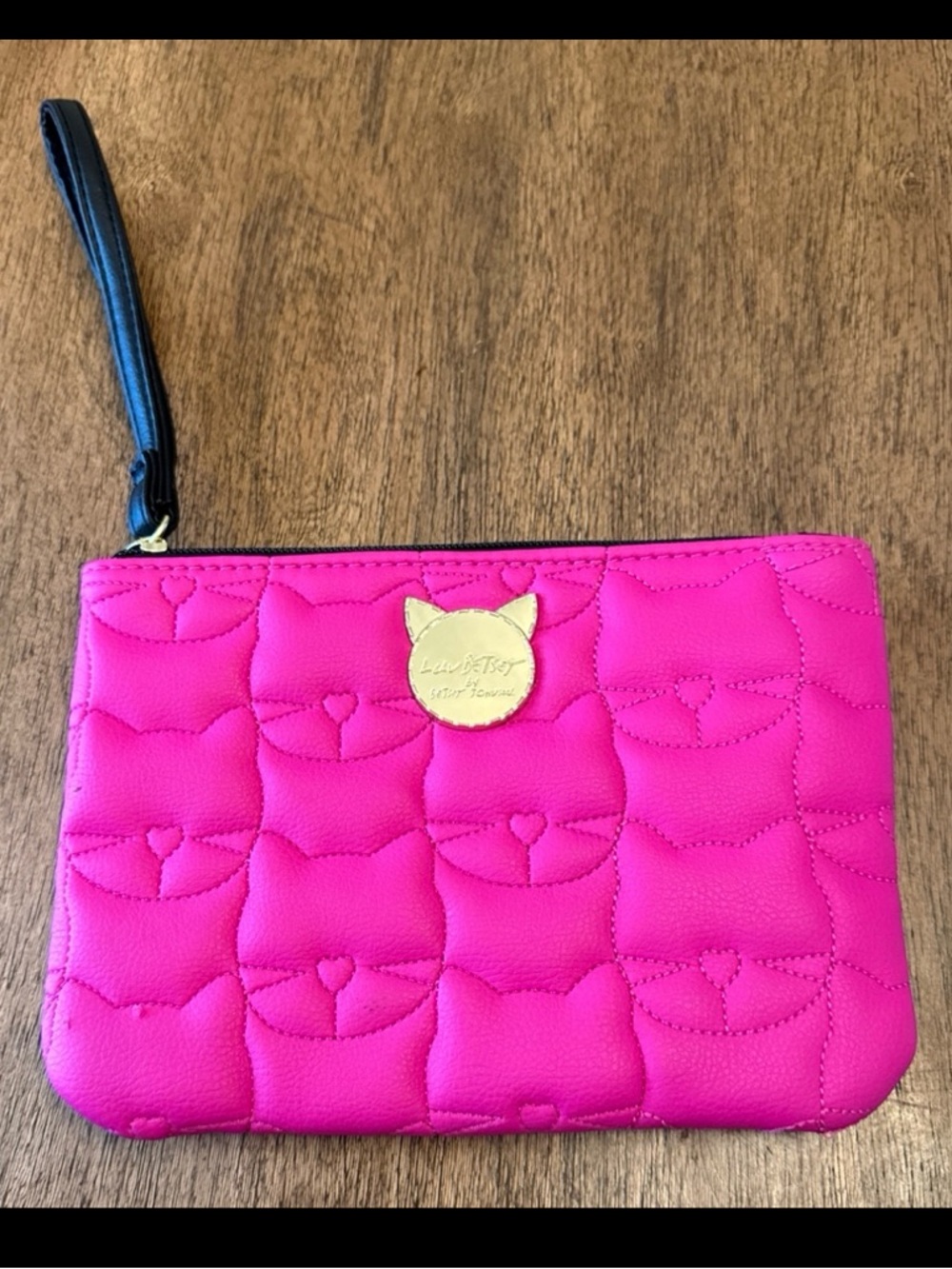 Betsy Johnson Hot Pink Quilted Cat Wristlet